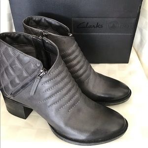 Clarks motor booties
